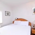 Apartment Veli A